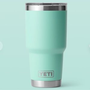 YETI 30 OZ